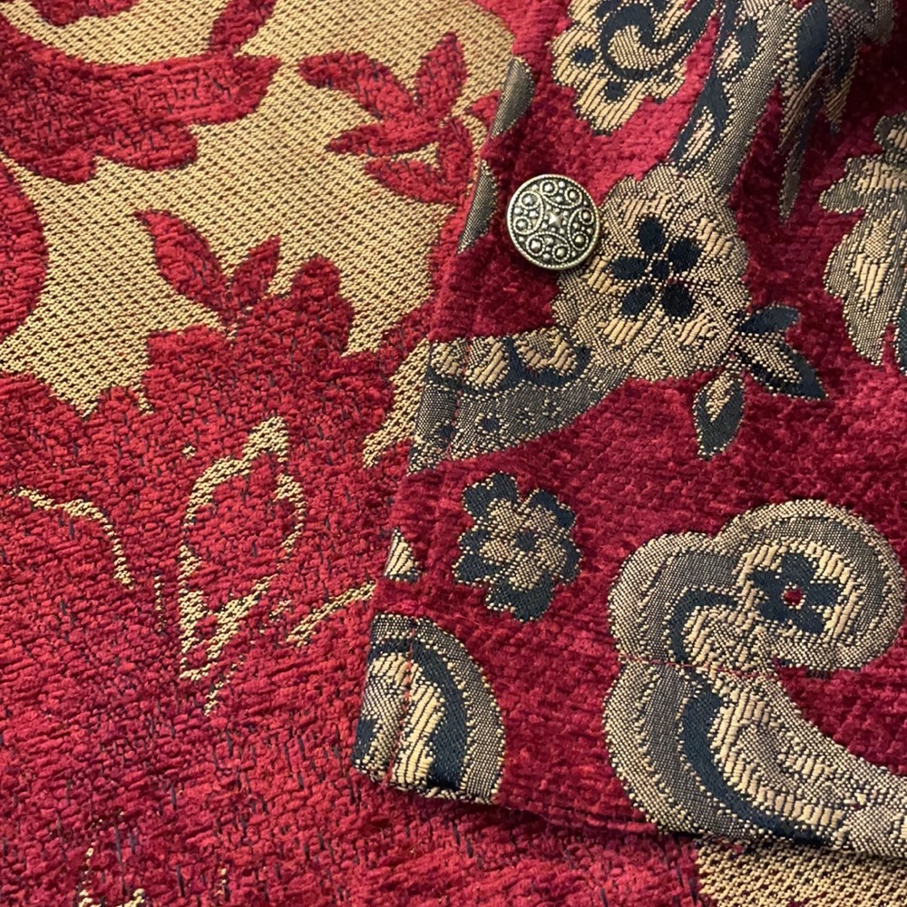 Carole Anderson Collection Tapestry Jacket - Picture 6 of 7